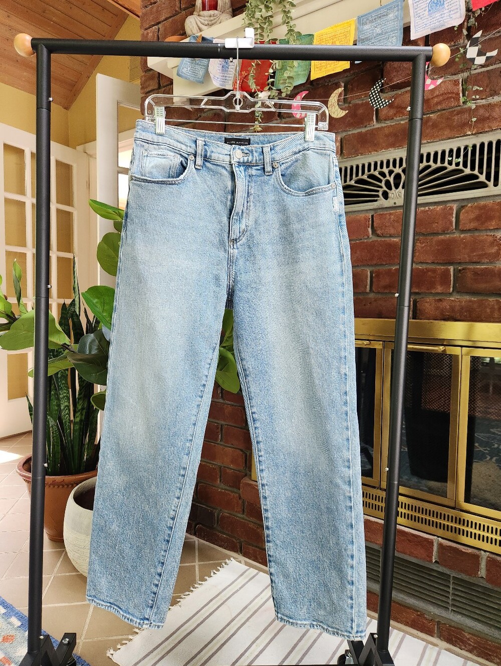 Silver Jeans Co. 90’s Relaxed Straight Jeans W26 L28 Light Wash
